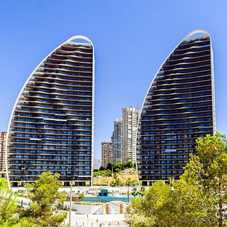 Sunset Waves Lovely Apartment بينايدورم المظهر الخارجي الصورة