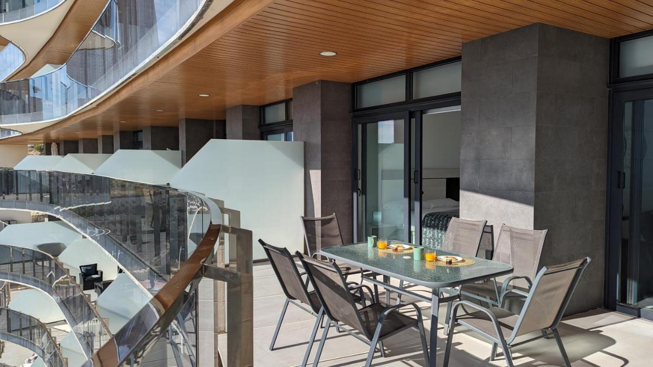 Sunset Waves Lovely Apartment بينايدورم المظهر الخارجي الصورة