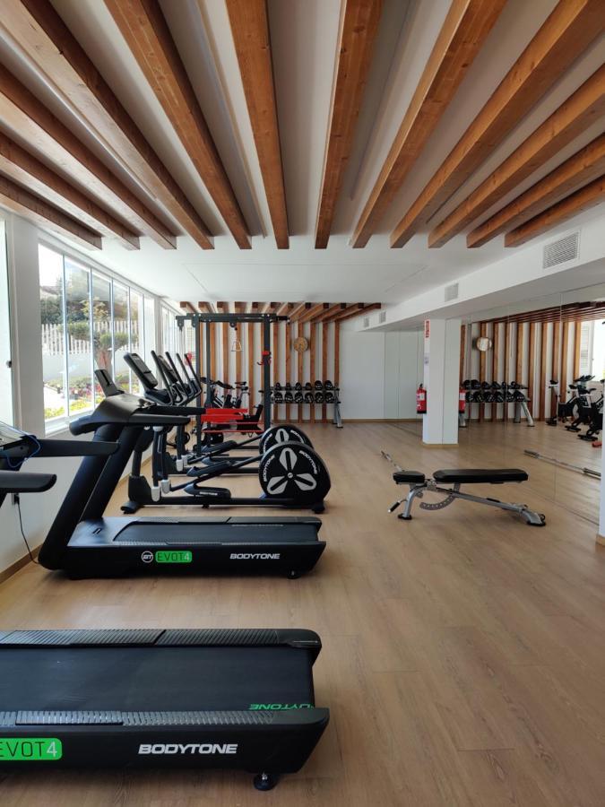 Sunset Waves Lovely Apartment بينايدورم المظهر الخارجي الصورة