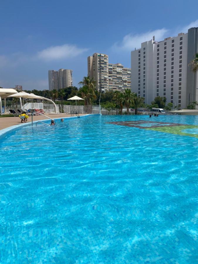 Sunset Waves Lovely Apartment بينايدورم المظهر الخارجي الصورة