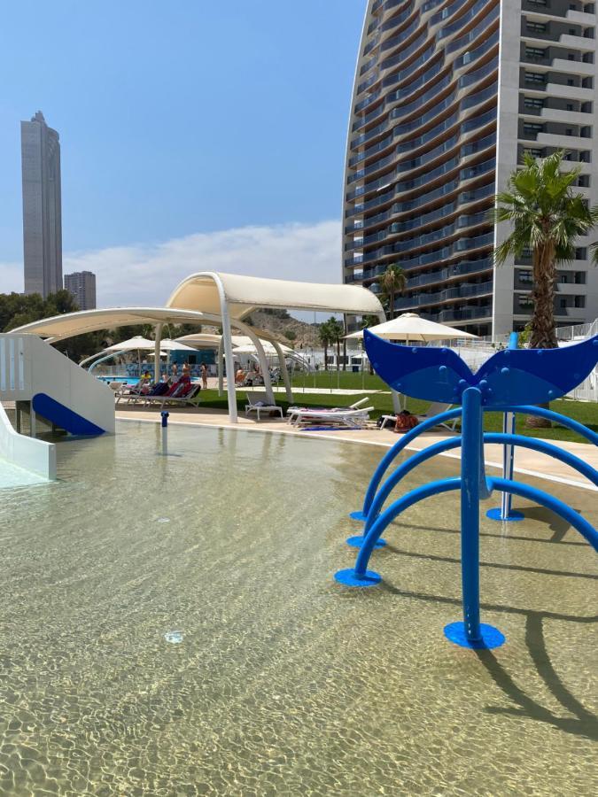 Sunset Waves Lovely Apartment بينايدورم المظهر الخارجي الصورة