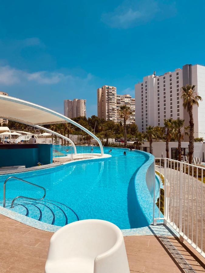 Sunset Waves Lovely Apartment بينايدورم المظهر الخارجي الصورة