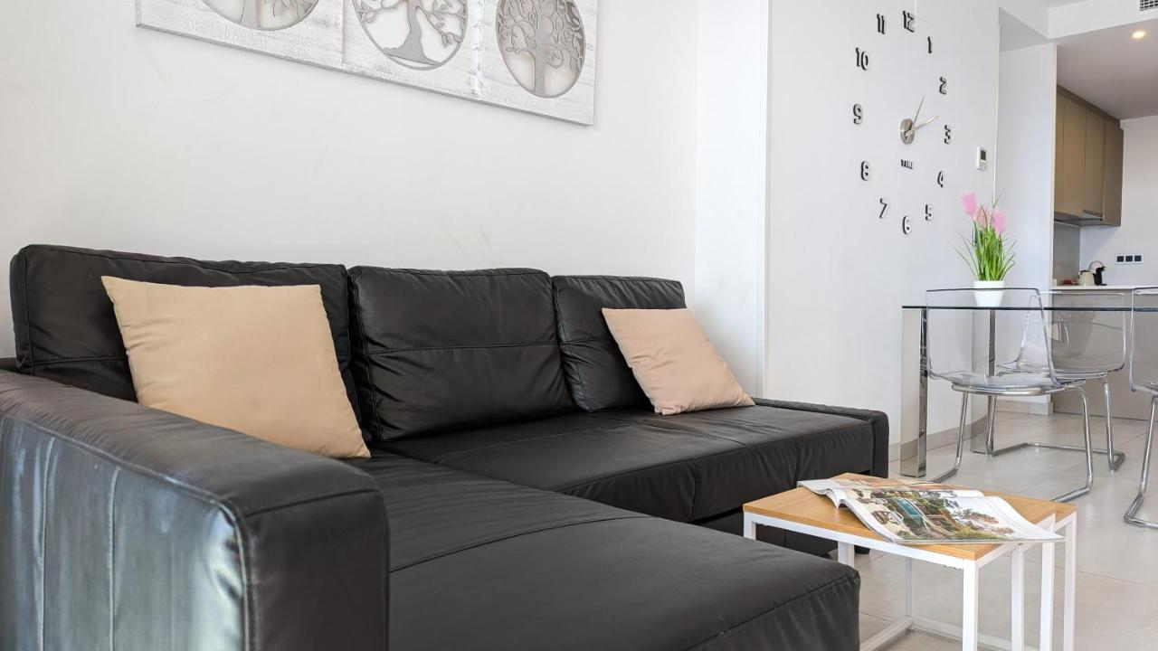 Sunset Waves Lovely Apartment بينايدورم المظهر الخارجي الصورة