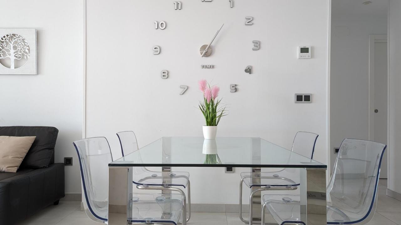 Sunset Waves Lovely Apartment بينايدورم المظهر الخارجي الصورة